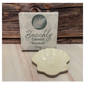 (2) The Sand-Speckled Seashell Tray by Beachly new in boxes